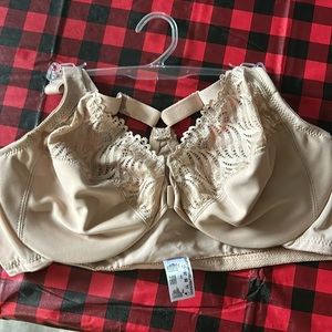 Glamorise front closure T back bra